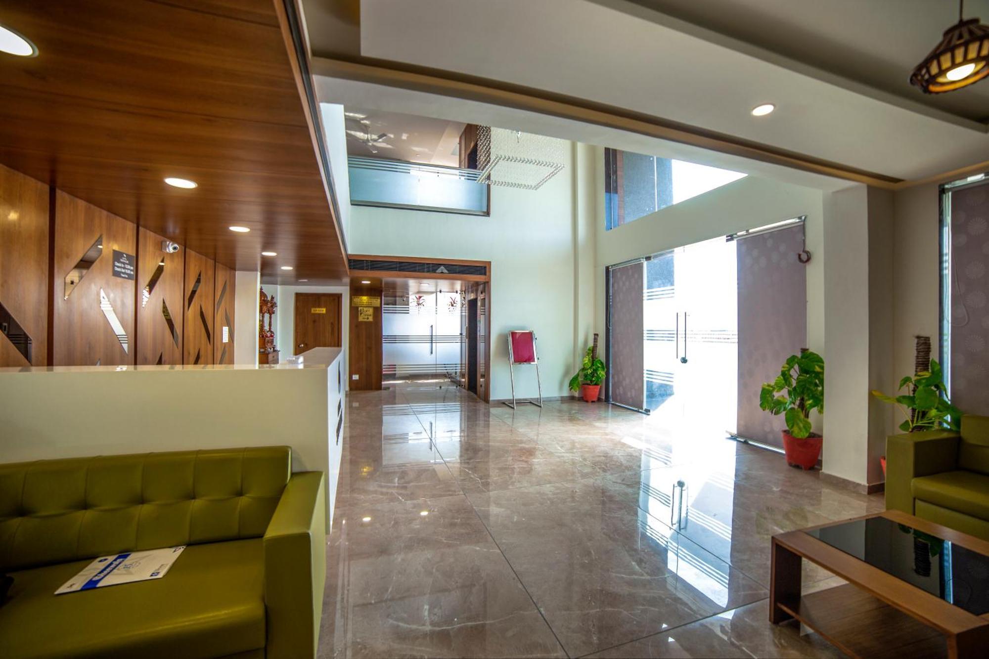 Hotel Shivalik - Mehsana Mahesana Exteriér fotografie