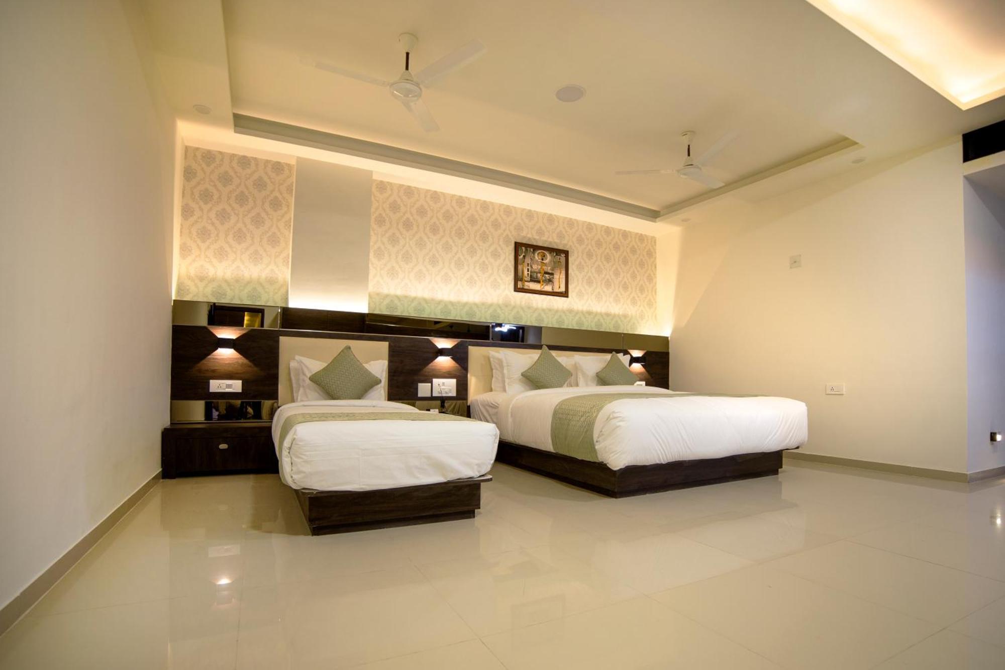 Hotel Shivalik - Mehsana Mahesana Exteriér fotografie